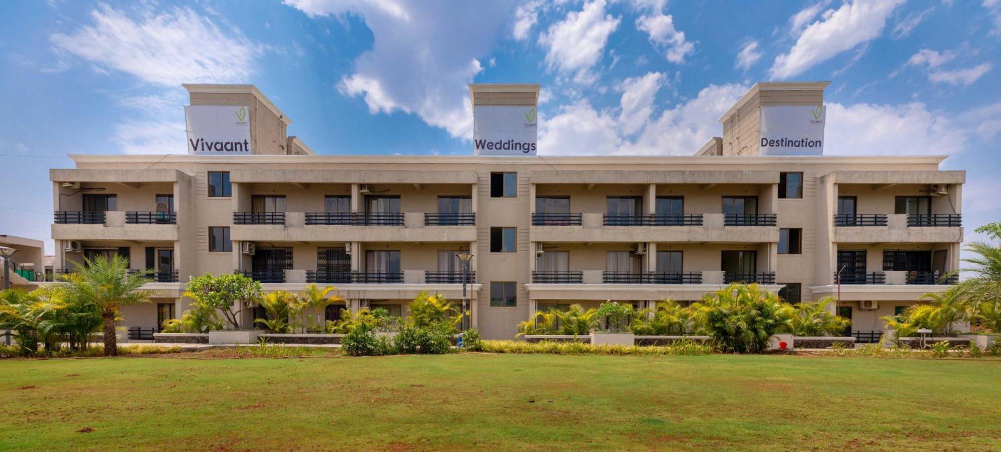 Vivaant Retreat And Conventions Otel Igatpuri Dış mekan fotoğraf