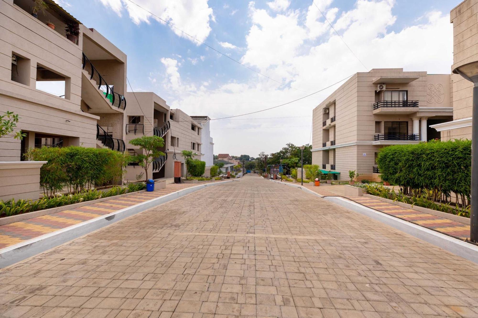 Vivaant Retreat And Conventions Otel Igatpuri Dış mekan fotoğraf