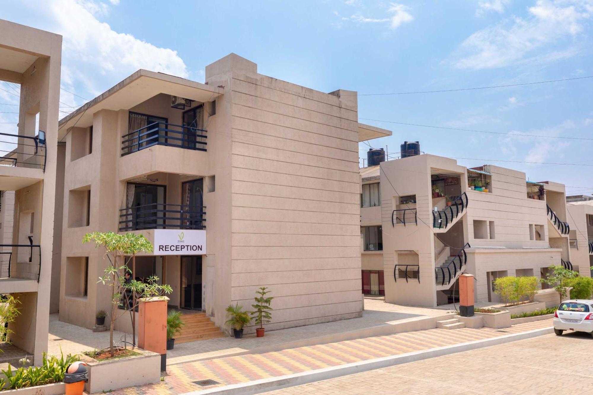 Vivaant Retreat And Conventions Otel Igatpuri Dış mekan fotoğraf