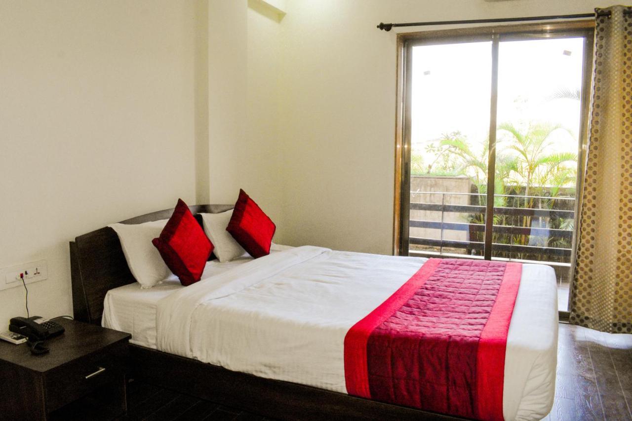 Vivaant Retreat And Conventions Otel Igatpuri Dış mekan fotoğraf